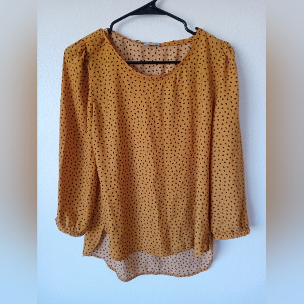 Mustard Yellow Blouse with Black Triangle Pattern  Size M